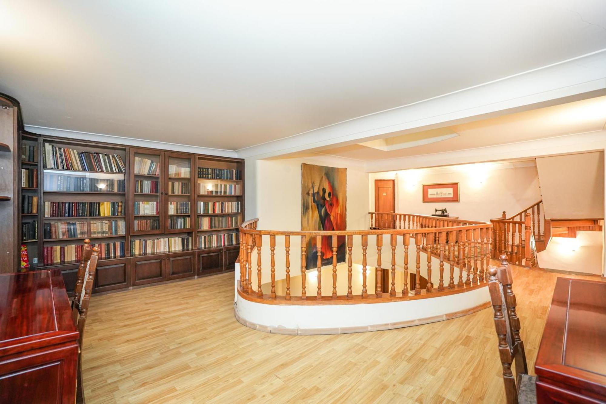 Beaumonde Hotel Tbilisi Buitenkant foto